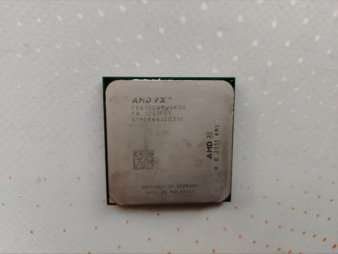 Процессор AMD FX-6100 (FD6100WMW6KGU), 6 ядер, 3.9/3.3 ГГц, 95W БУ Процессор AMD FX-6100 (FD6100WMW6KGU), 6 ядер, 3.9/3.3 ГГц, 95W БУ