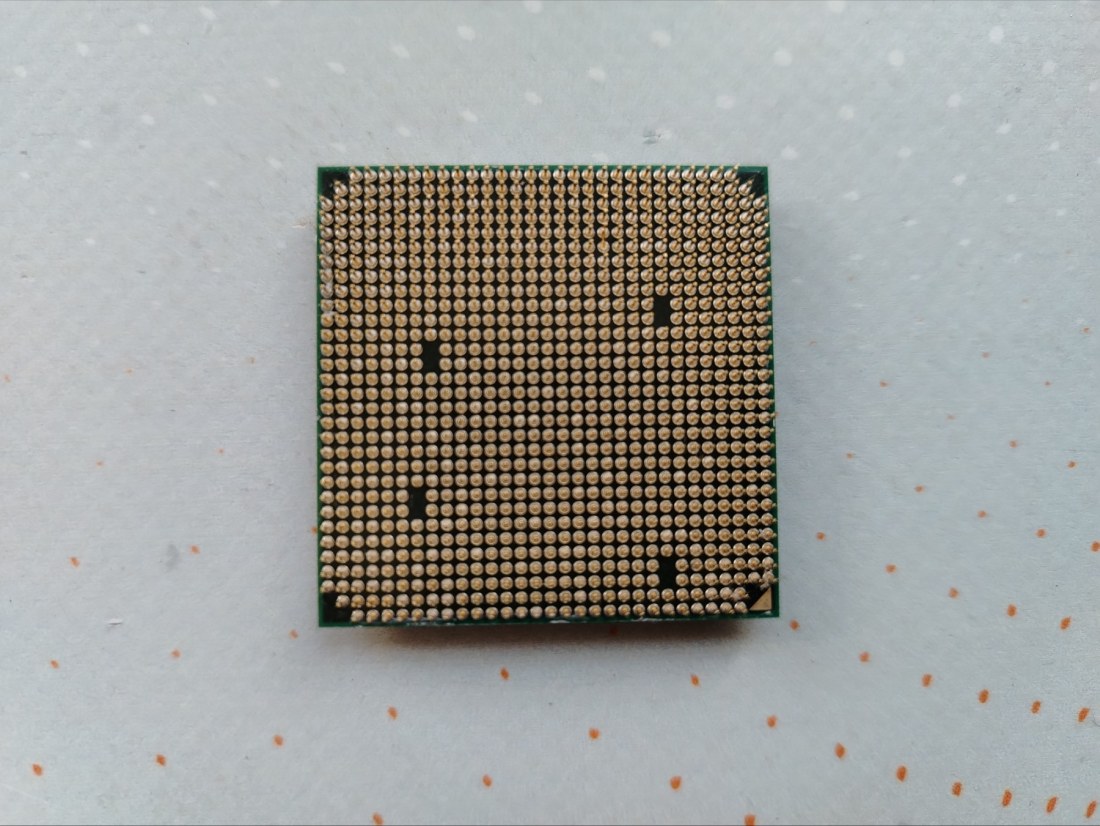 Процессор AMD FX-6100 (FD6100WMW6KGU), 6 ядер, 3.9/3.3 ГГц, 95W БУ Процессор AMD FX-6100 (FD6100WMW6KGU), 6 ядер, 3.9/3.3 ГГц, 95W БУ