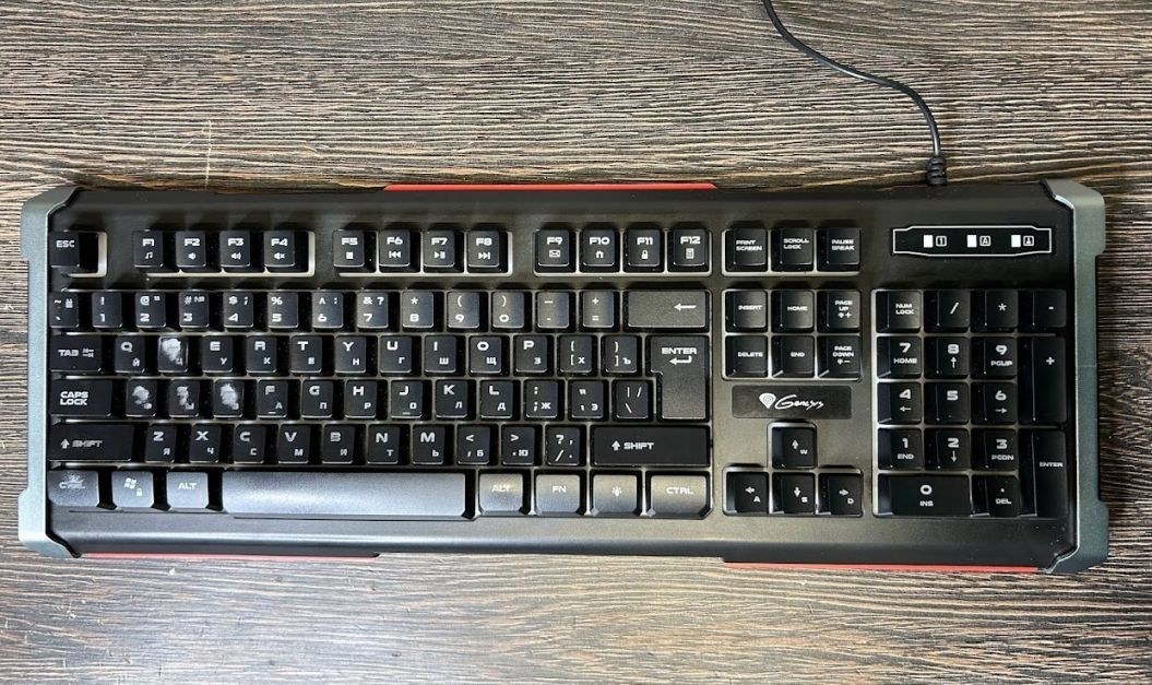 Клавиатура Genesis Rhod 400 RGB мембранная, БУ Клавиатура Genesis Rhod 400 RGB мембранная, БУ