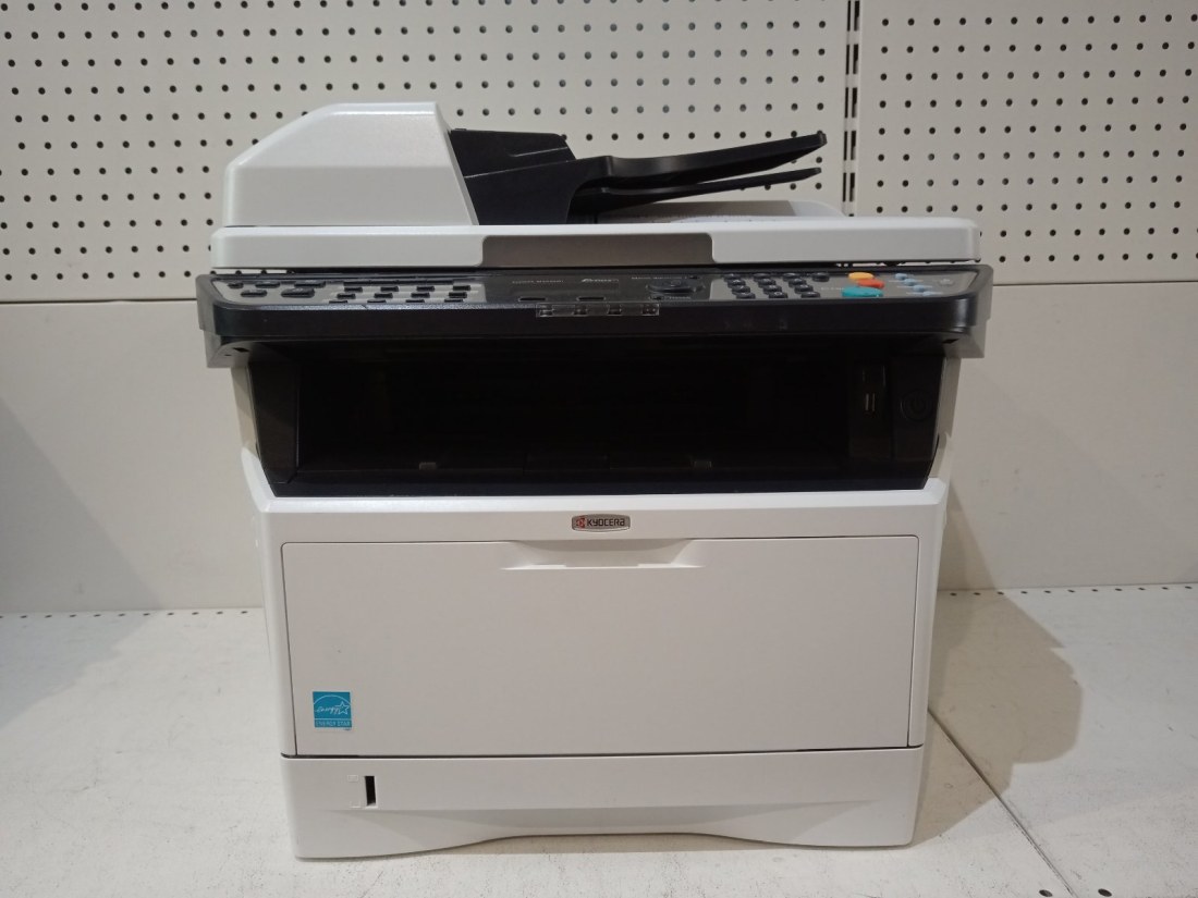 МФУ Kyocera Mita ECOSYS M2030dn черно-белый, A4 (210x297 мм), 1200 dpi, LAN БУ